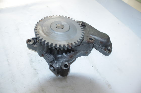6221-53-1100 pompe à huile diesel SAA6D108 de moteur de l'excavatrice 6221-53-1100 de KOMATSU